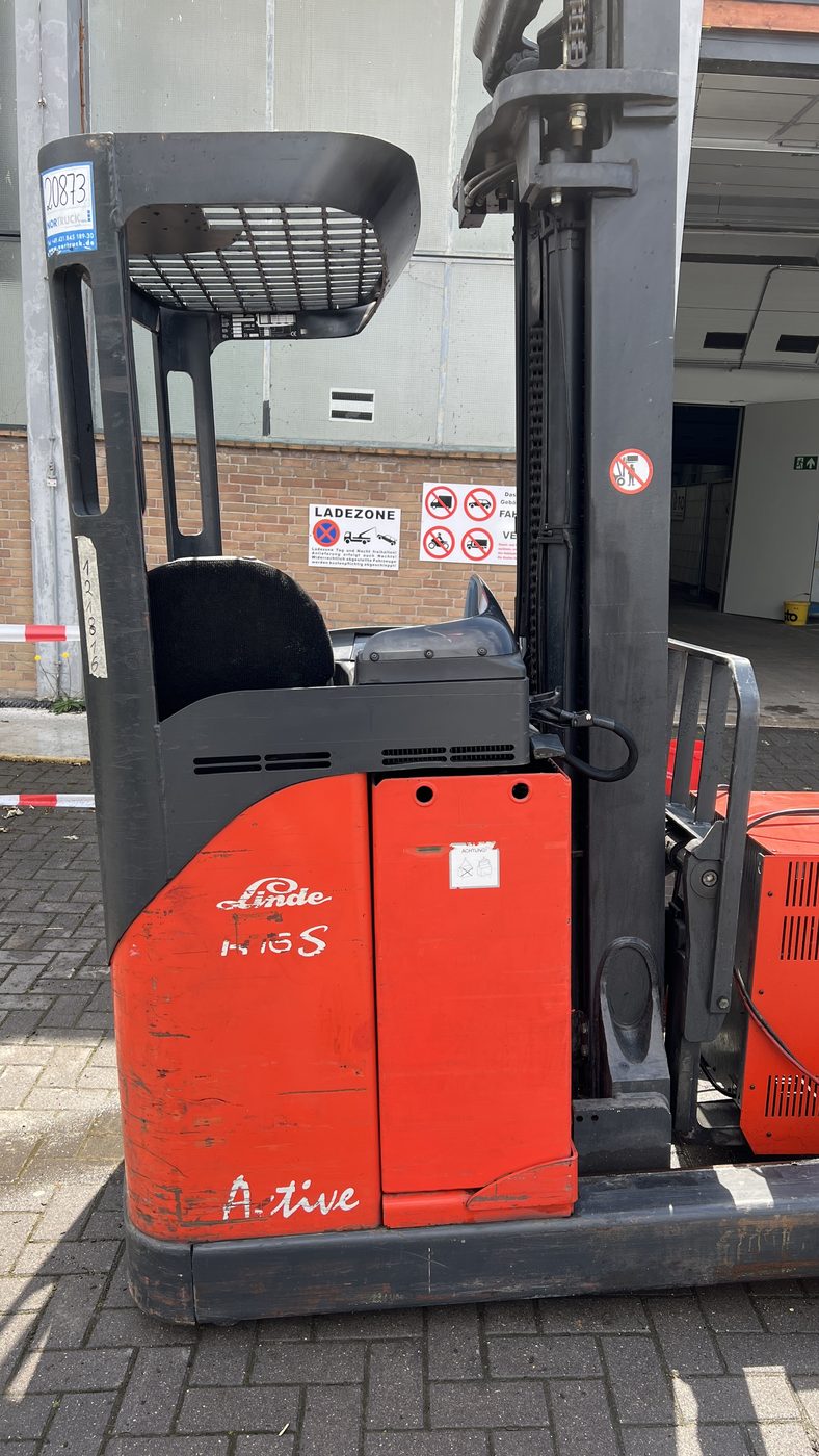 Linde R16 S – Seitenansicht rechts
